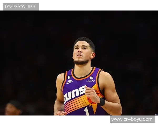 太阳主帅透露布克已恢复训练将持续评估其出战雷霆的可能性